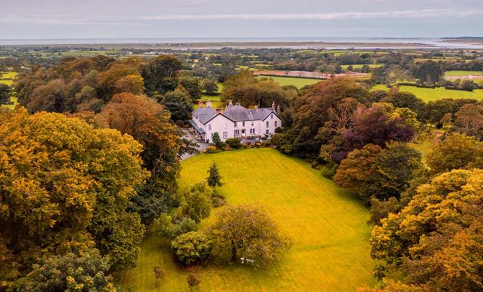 5* Plas Dinas Country House, voted best hotel in North Wales 2021, 2022 and 2023. Former home of Lord Snowdon